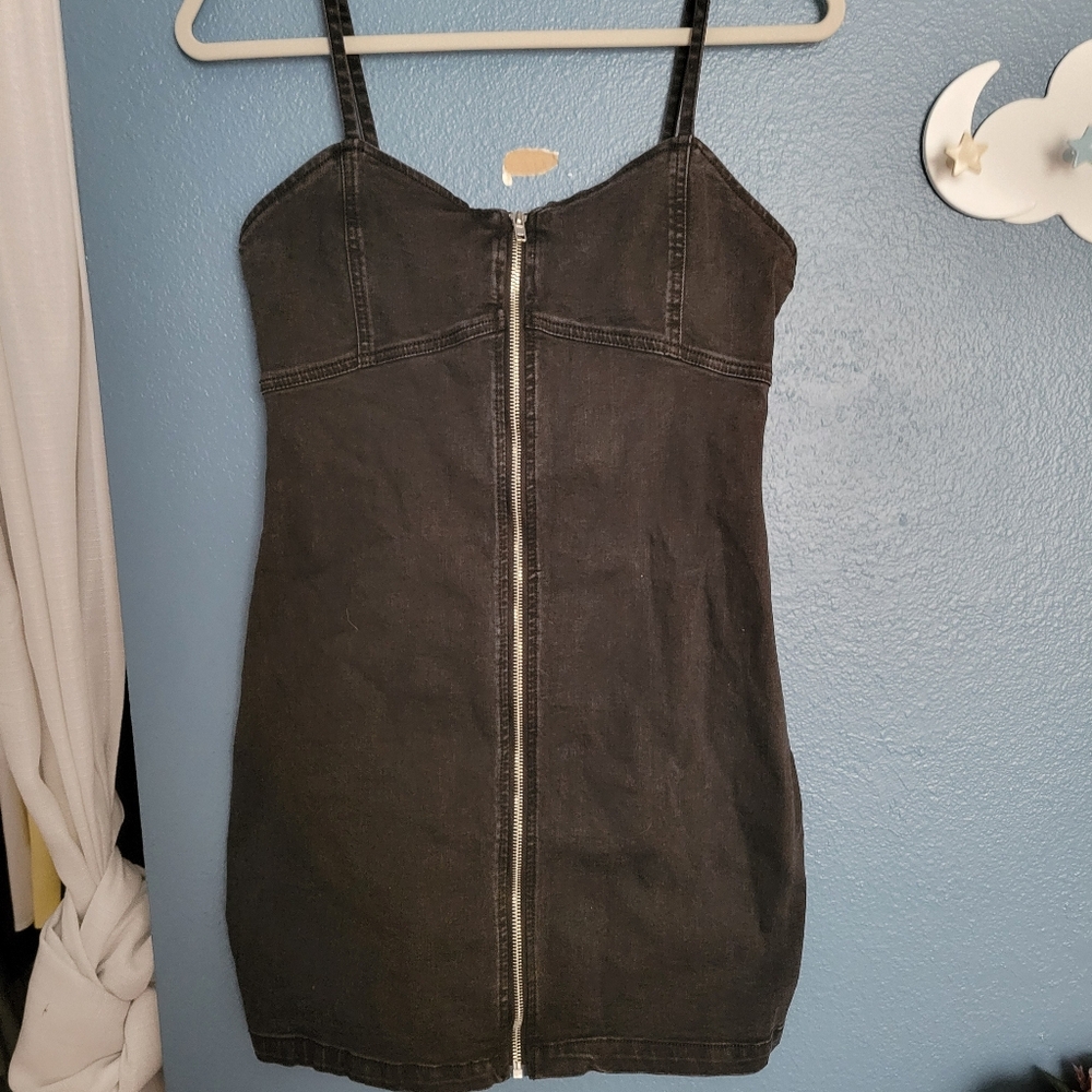 Forever 21 denim dress size M color black